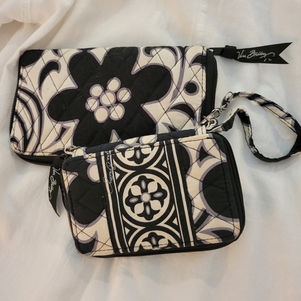 Vera Bradley Wallet and wristlet Navy and white flowered pattern.